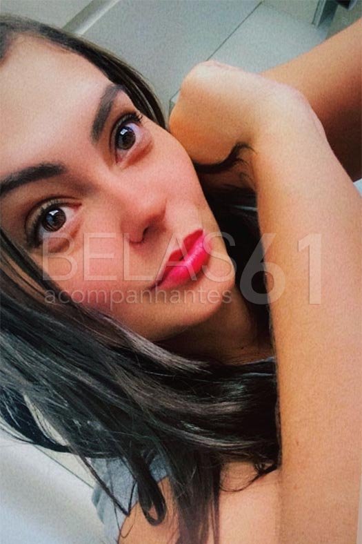 Pietra Oliveira